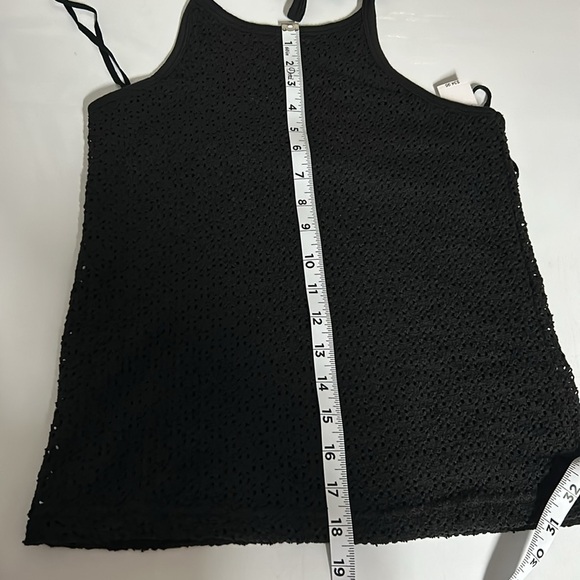 NWT Gap Crochet Black Halter Top -Size X-Small - Picture 9 of 9